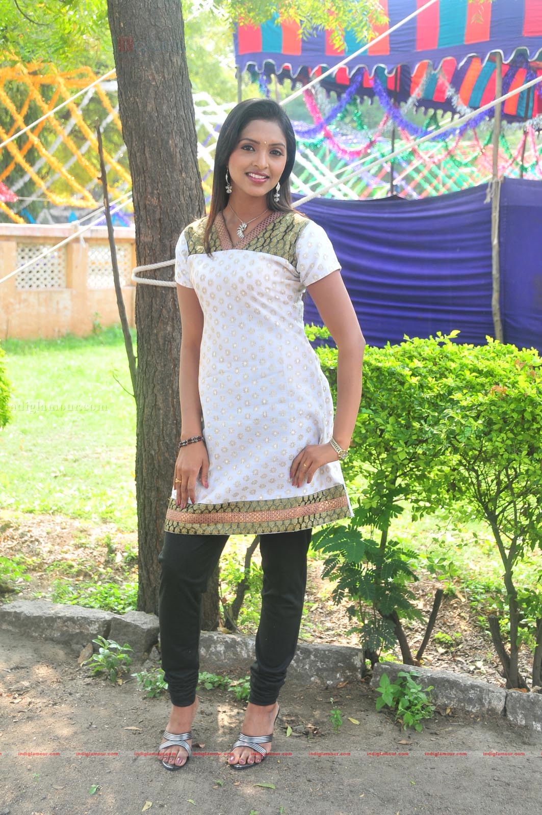 Sanchita Padukone Actress hd photo