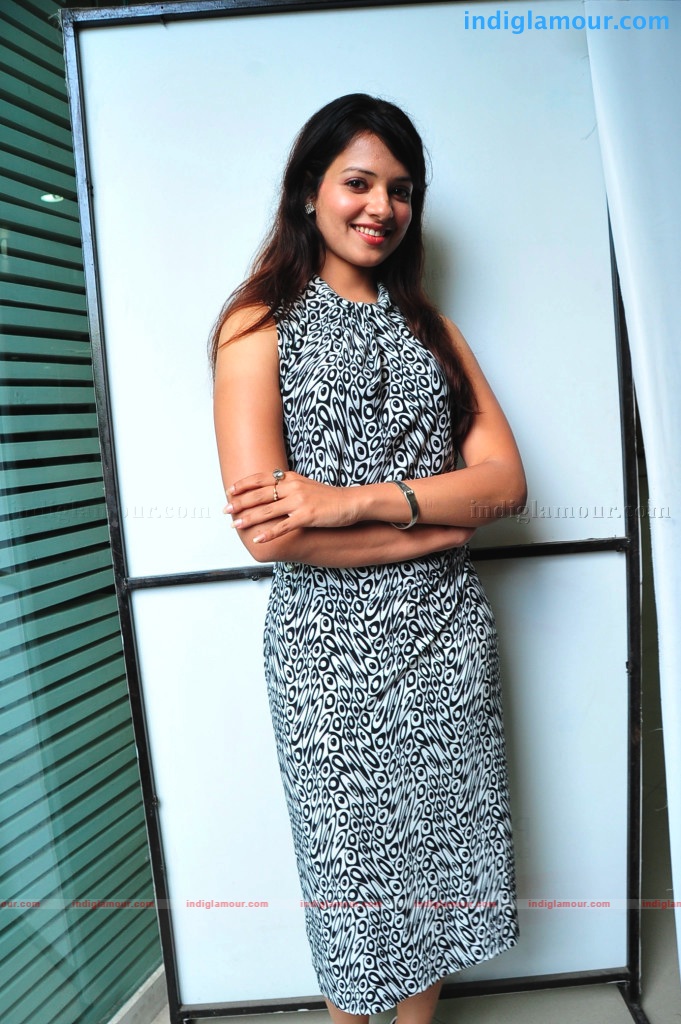 Saloni Actress hd photo
