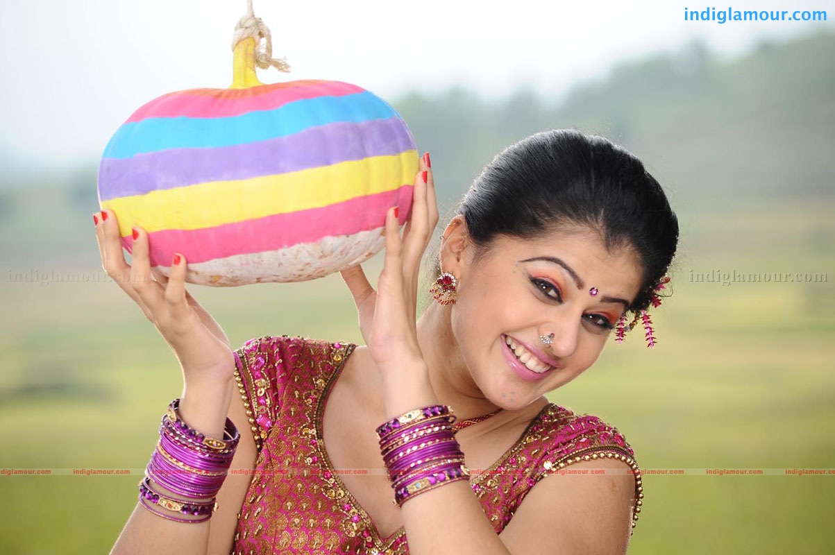 Tapsee Actress hd photo