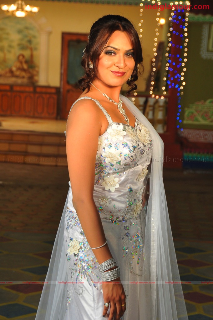 Adithi Agarwal Actress hd photo