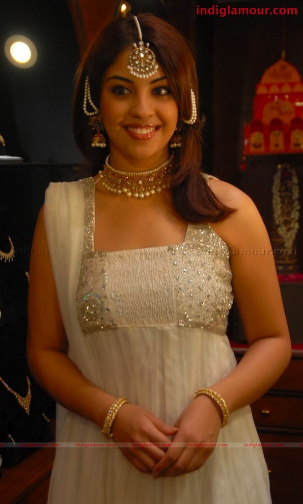 Richa Gangopadhyay Actress hd photo
