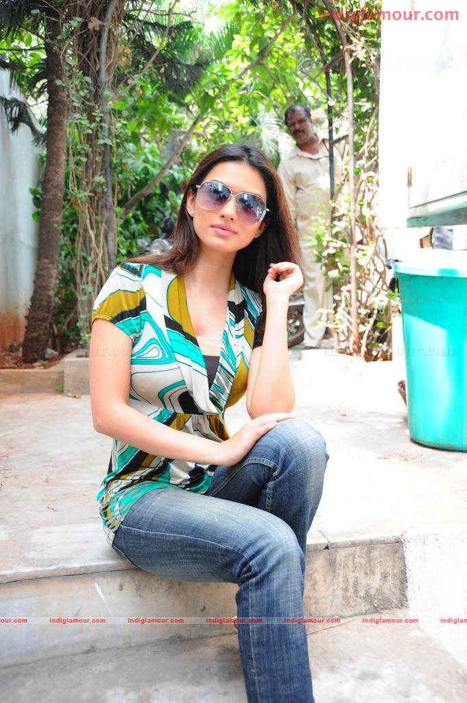 Gowri Pandit Actress hd photo