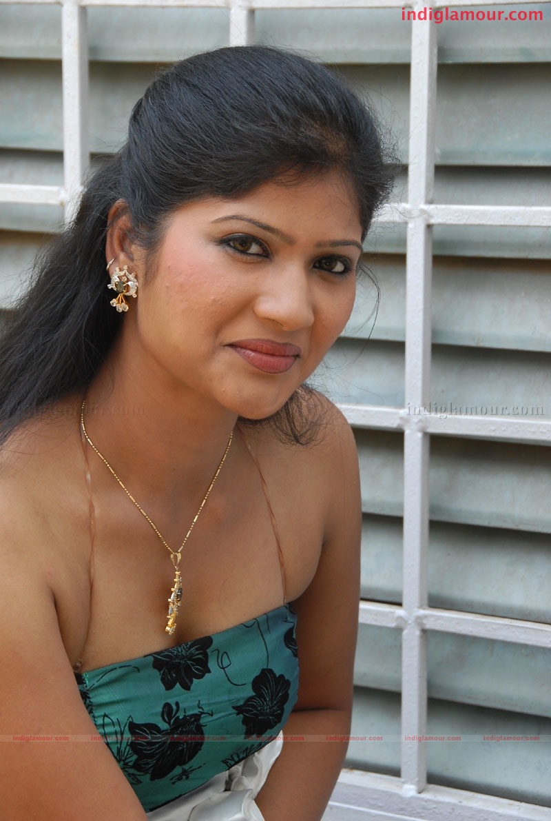 Reshmi Actress hd photo