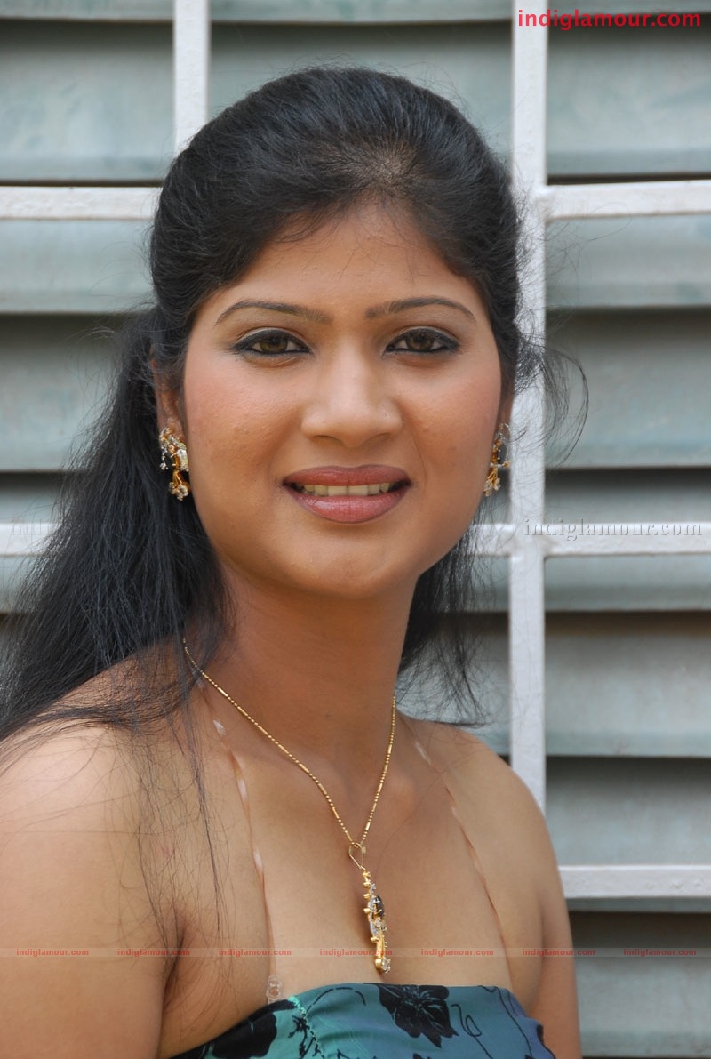Reshmi Actress hd photo