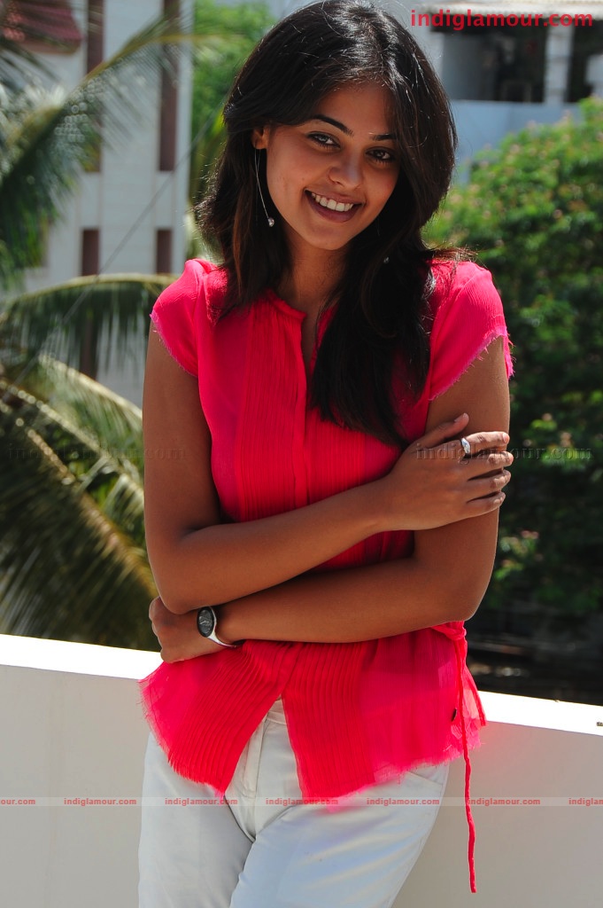 Bindhu Madhavi Actress hd photo