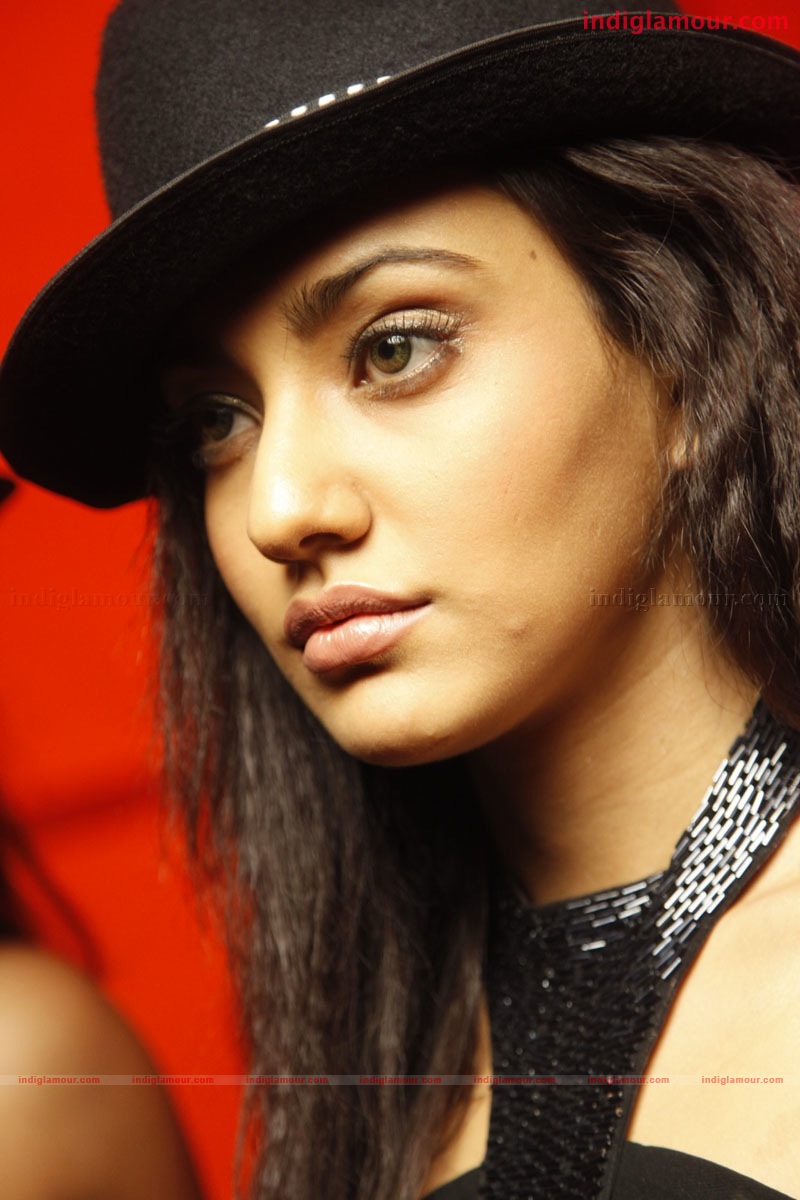 Neha Sharma Actress hd photo