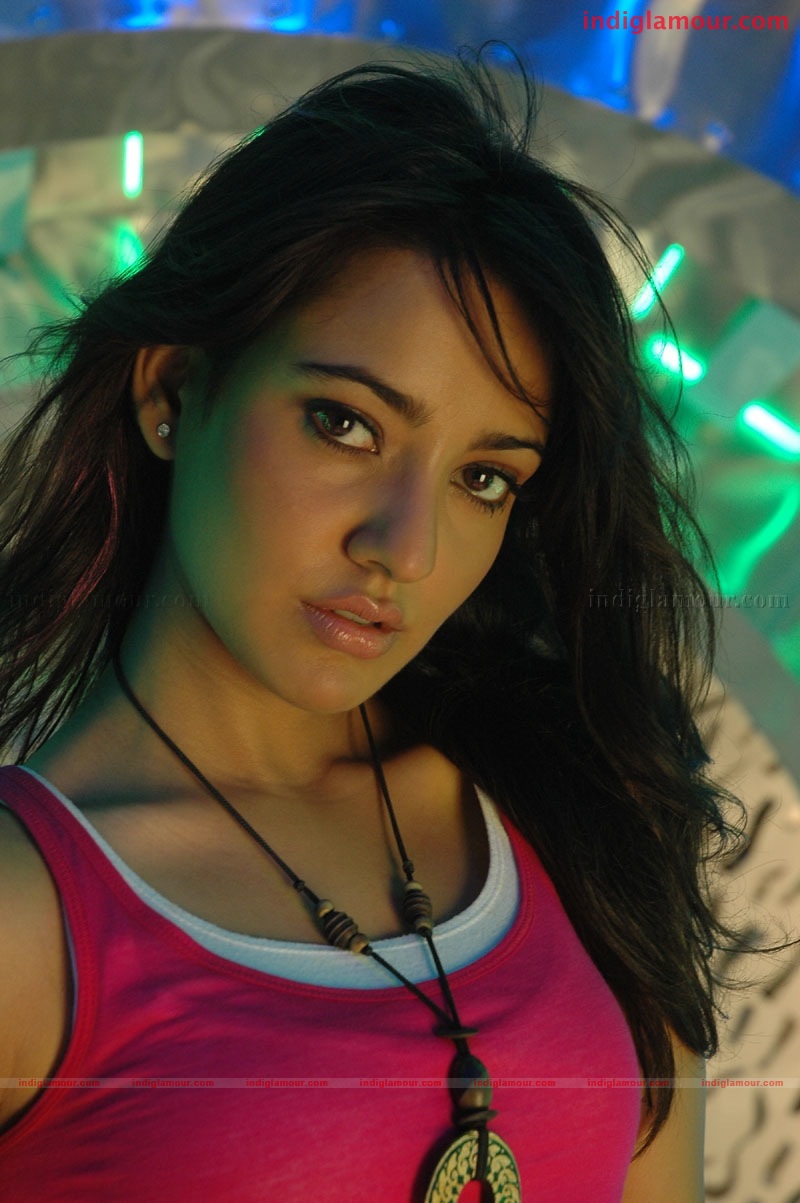 Neha Sharma Actress hd photo
