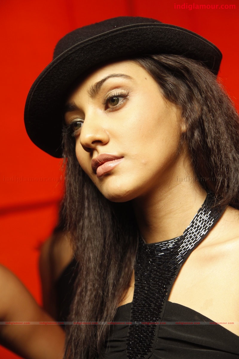 Neha Sharma Actress hd photo