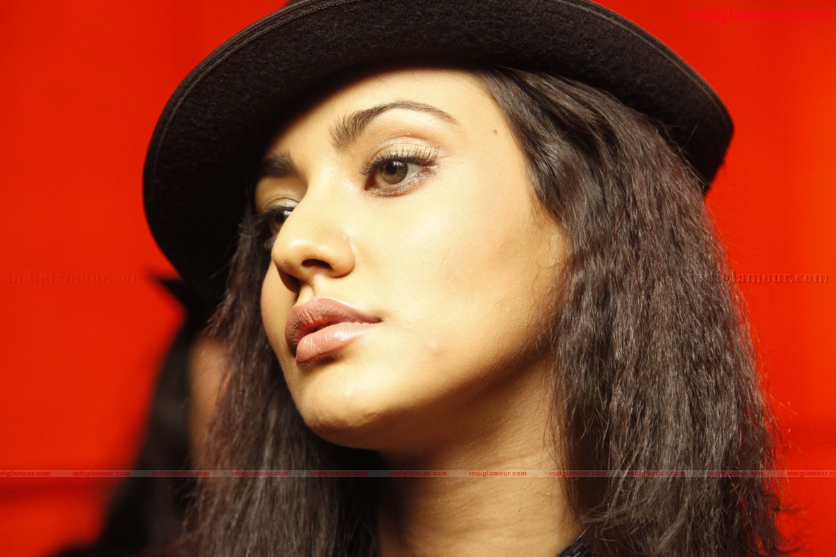 Neha Sharma Actress hd photo