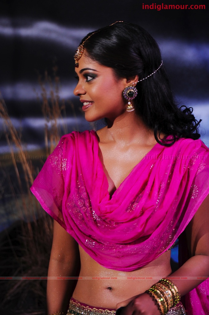 Bindhu Madhavi Actress hd photo