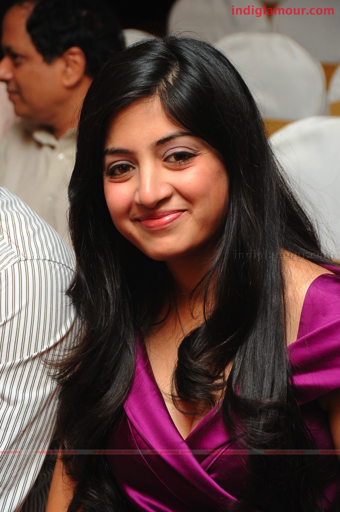 Poonam Kaur Actress hd photo