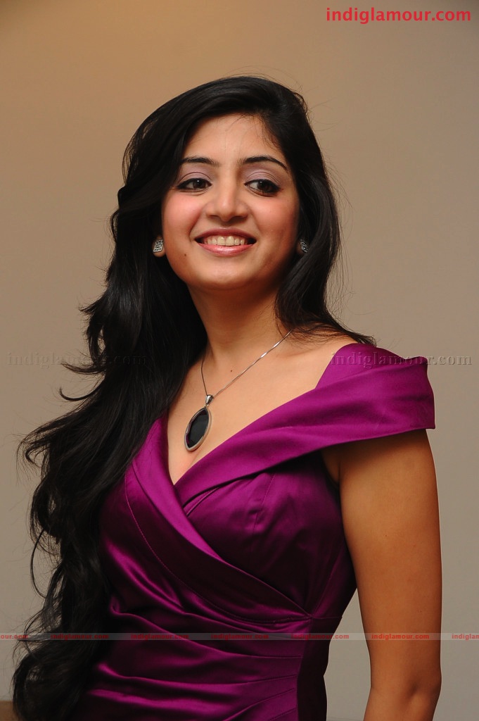 Poonam Kaur Actress hd photo