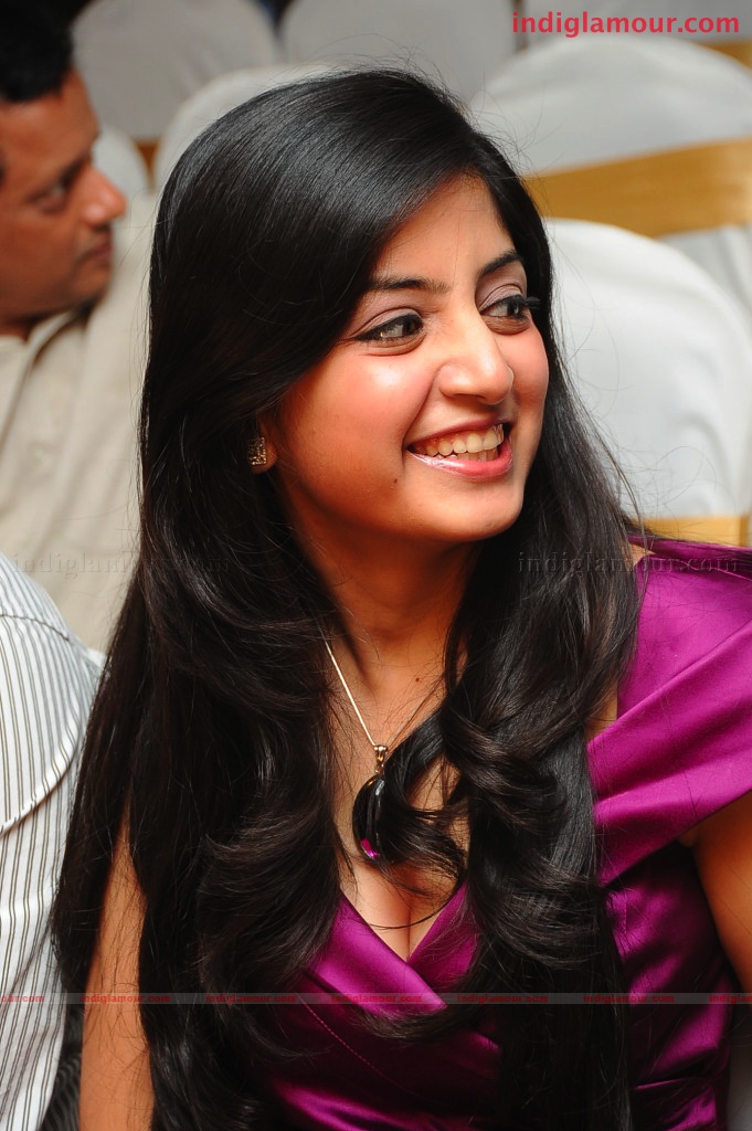 Poonam Kaur Actress hd photo