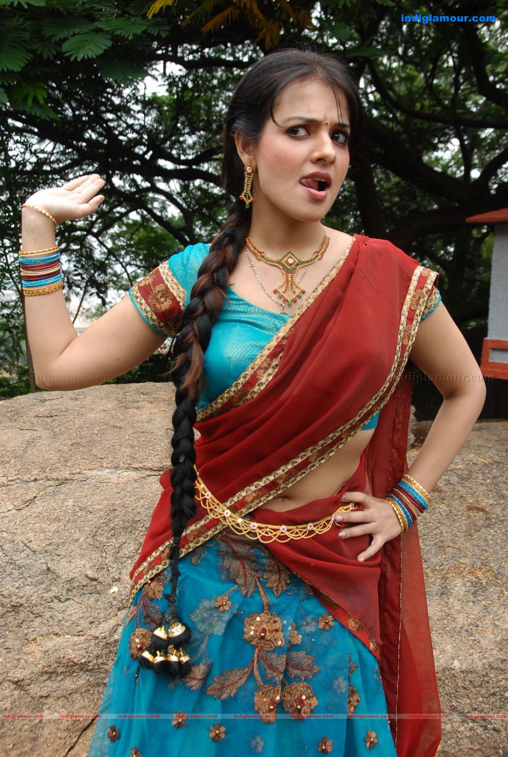 Saloni Actress hd photo