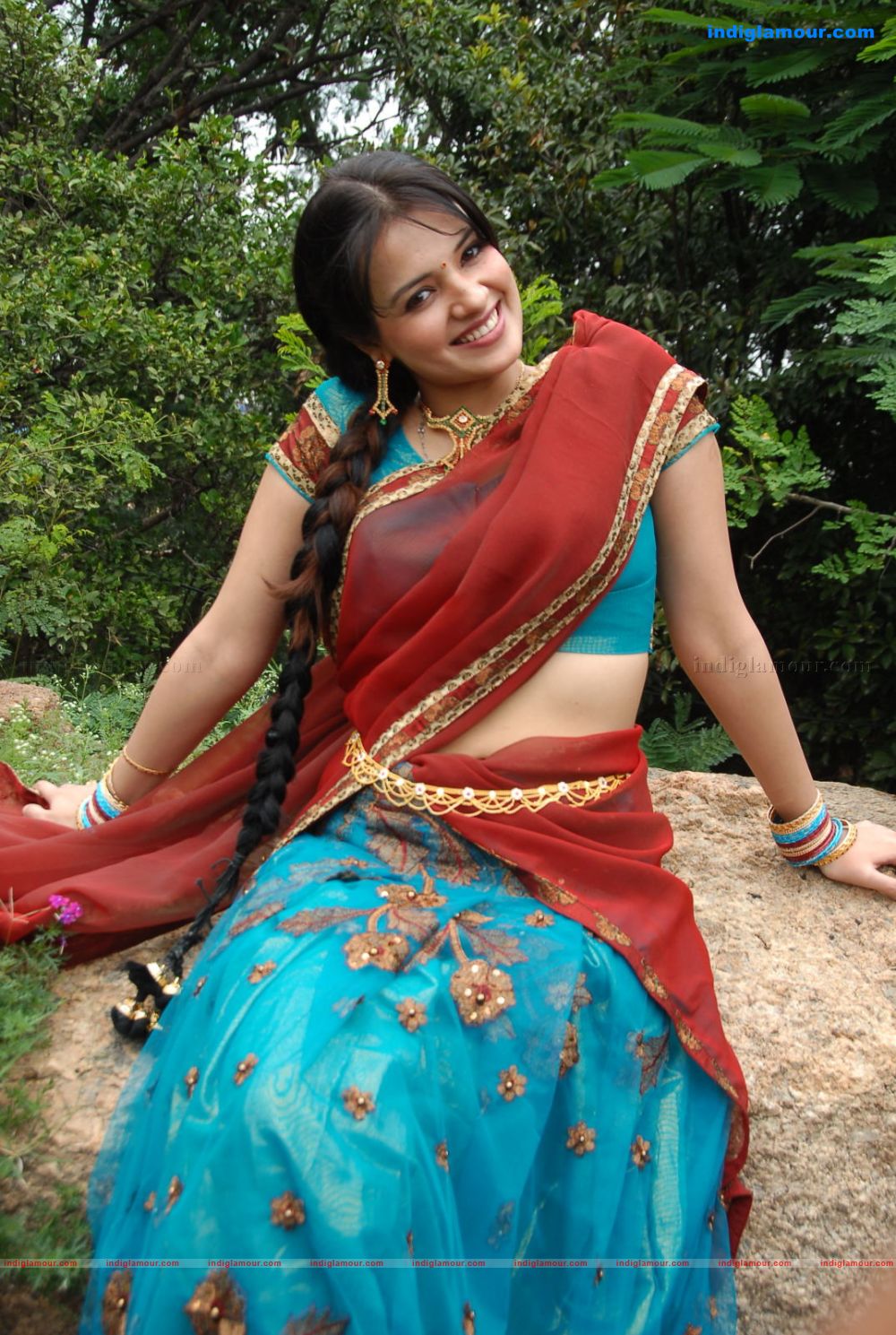 Saloni Actress hd photo