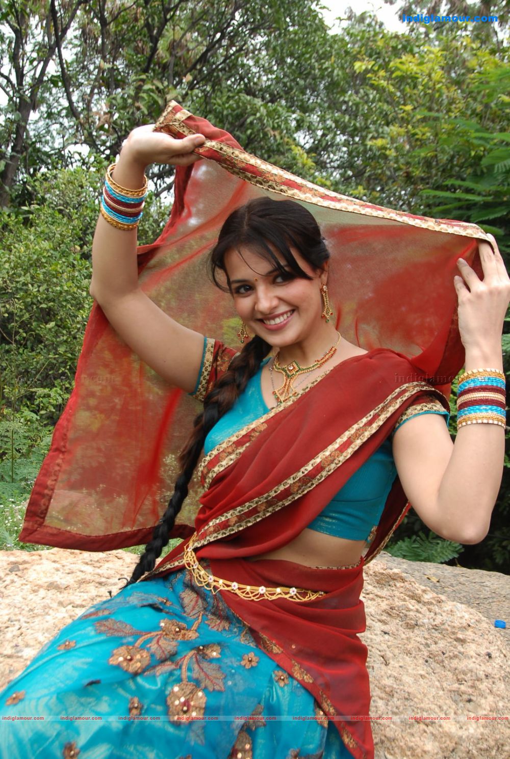 Saloni Actress hd photo