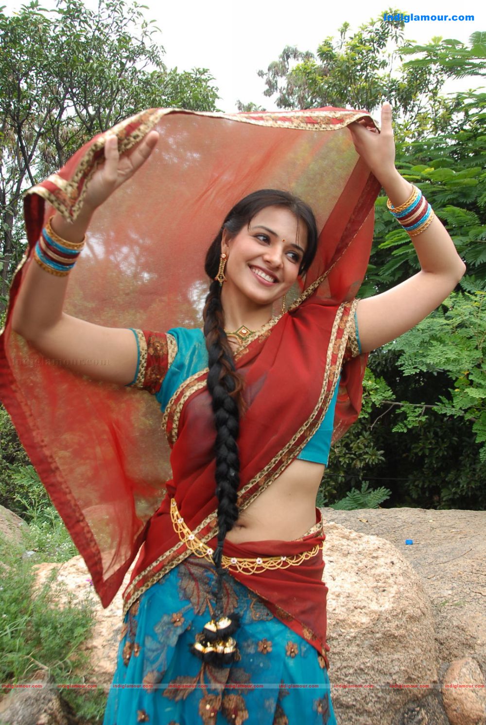 Saloni Actress hd photo