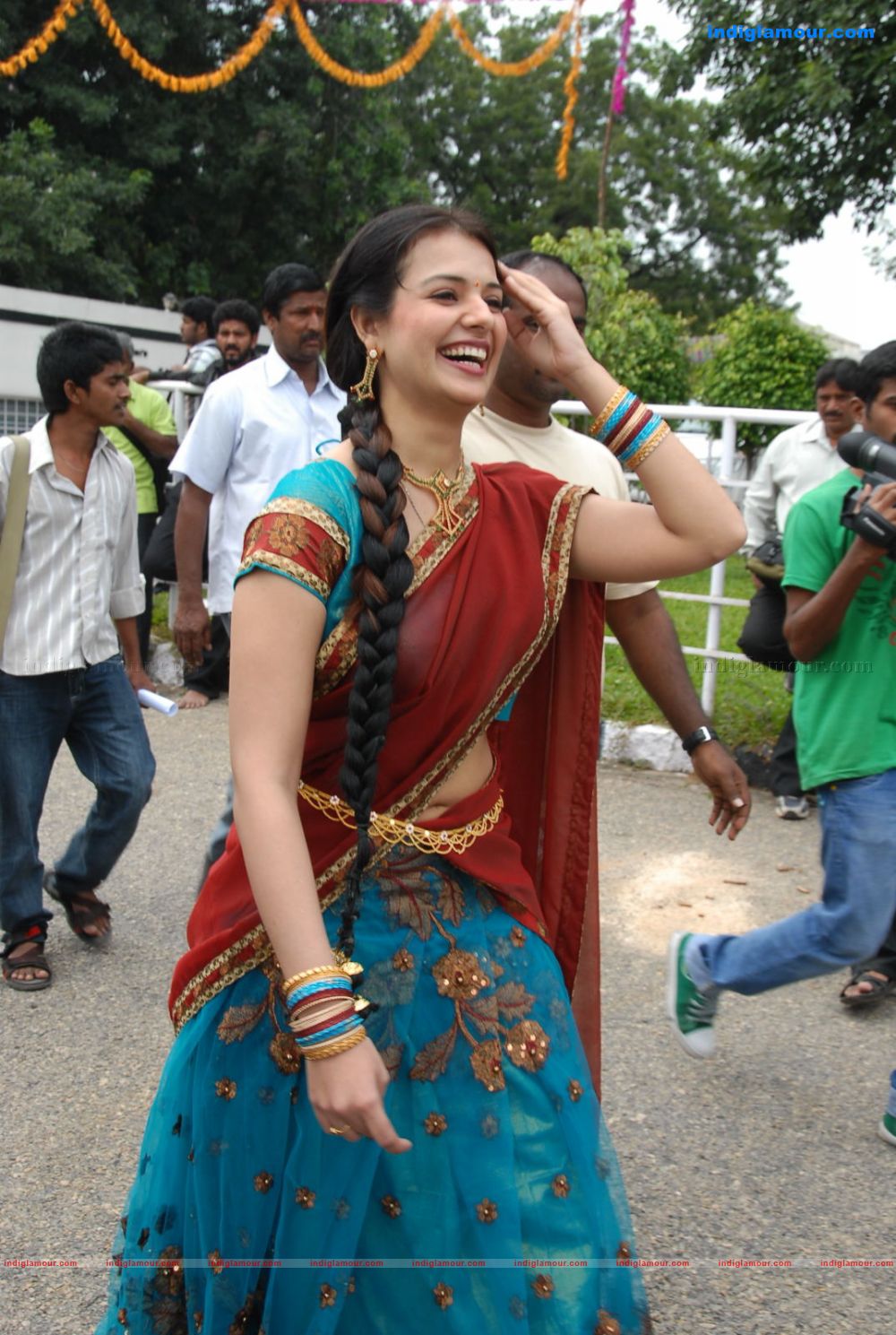 Saloni Actress hd photo
