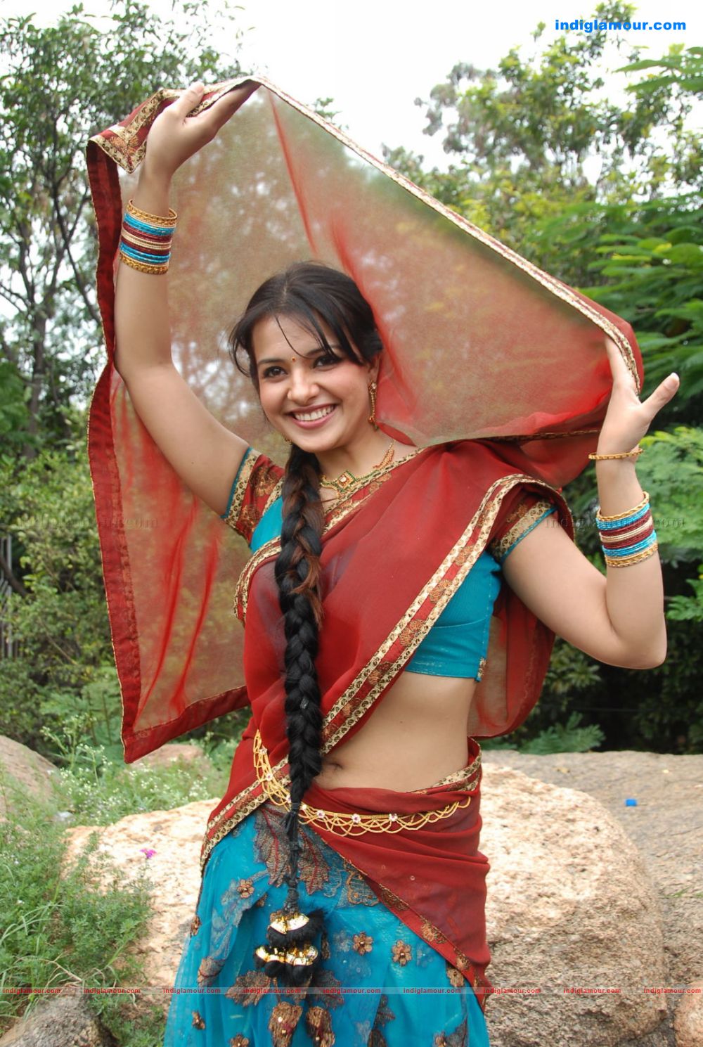 Saloni Actress hd photo
