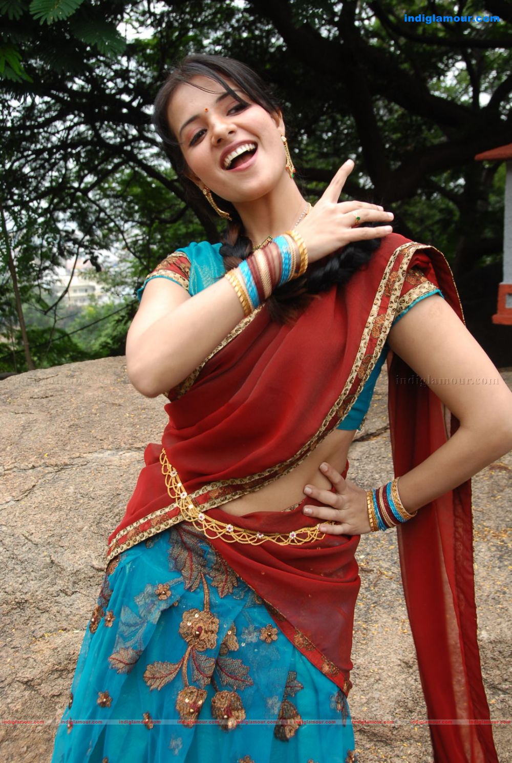 Saloni Actress hd photo