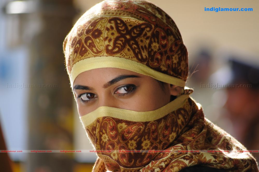 Bindhu Madhavi Actress hd photo