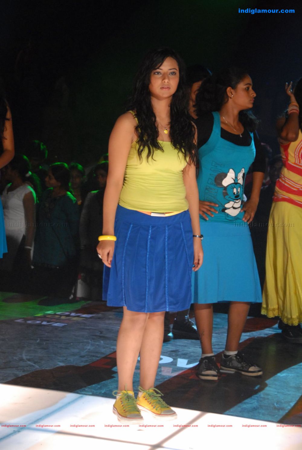 Isha Chawla Actress hd photo