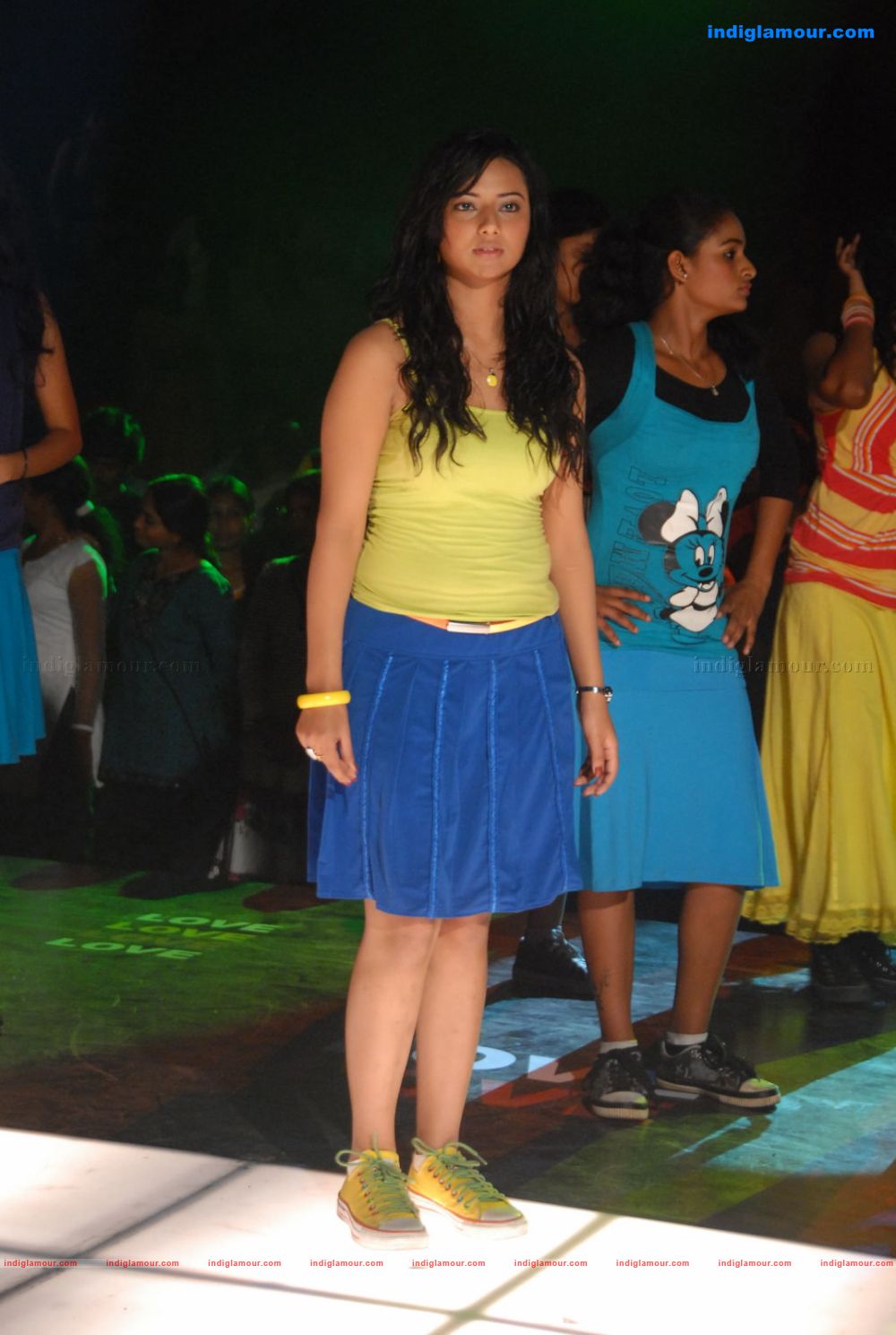 Isha Chawla Actress hd photo