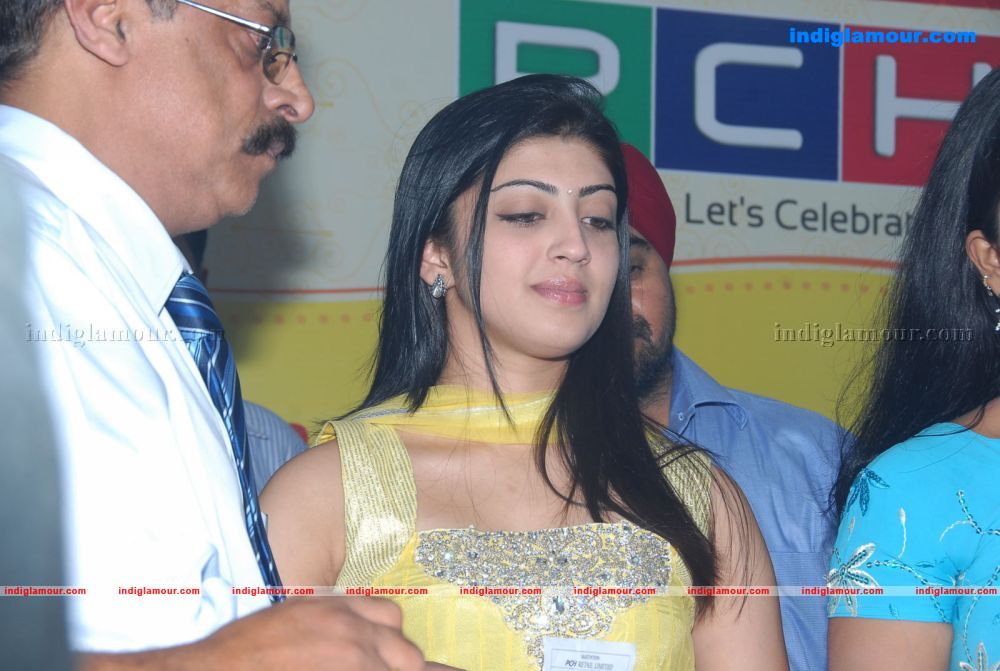 Pranitha Actress hd photo