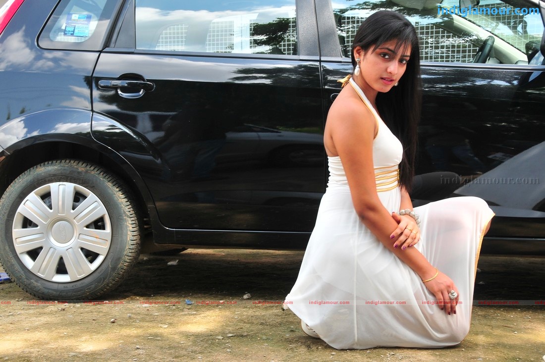 Haripriya Actress hd photo