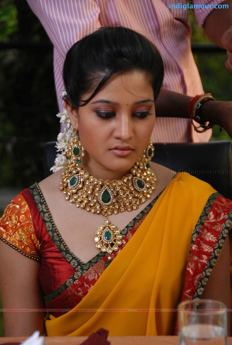 Ritu Actress hd photo