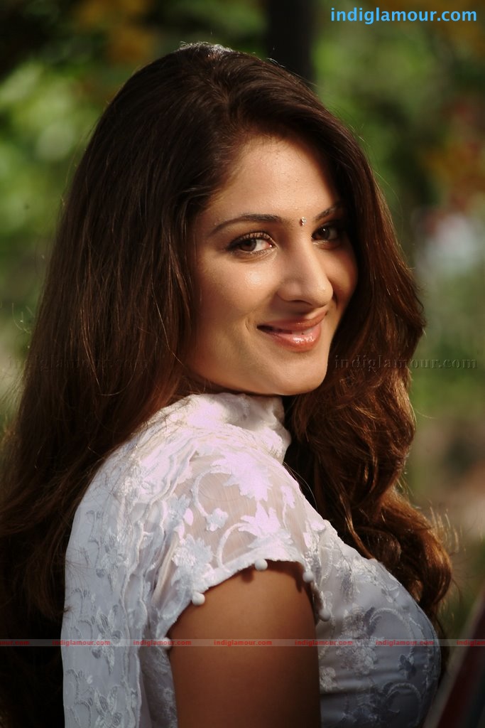 Gowri Munjal Actress hd photo
