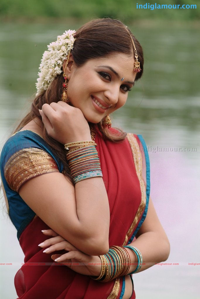 Gowri Munjal Actress hd photo