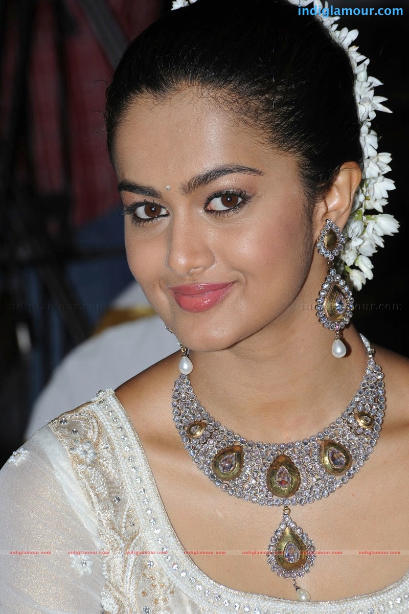 Subra Actress hd photo