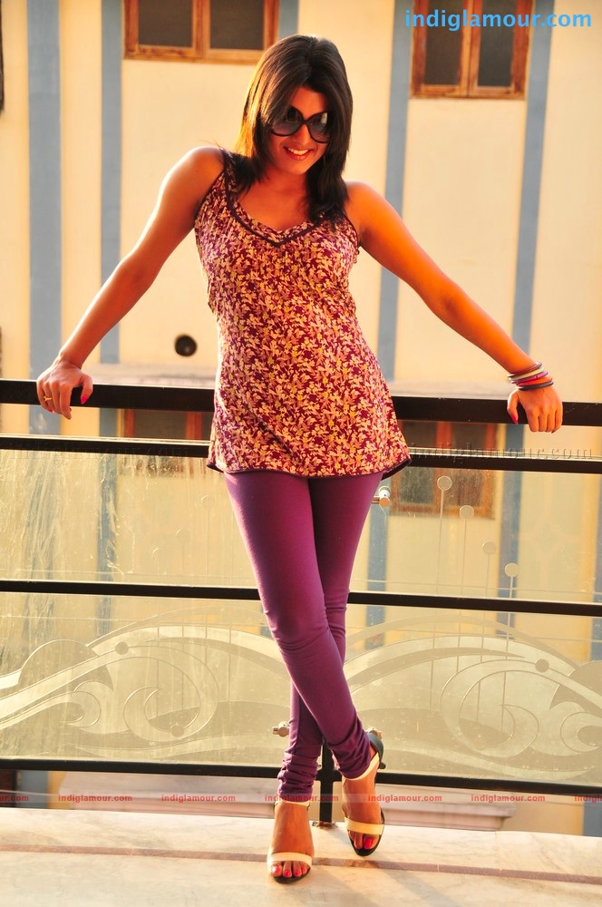 Tashu Kaushik Actress hd photo