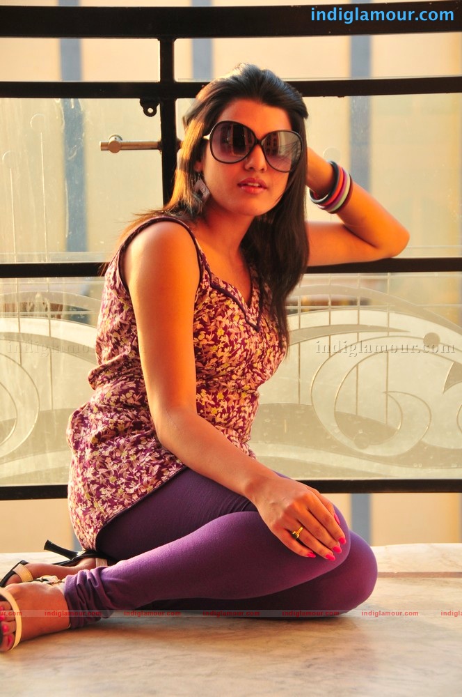 Tashu Kaushik Actress hd photo