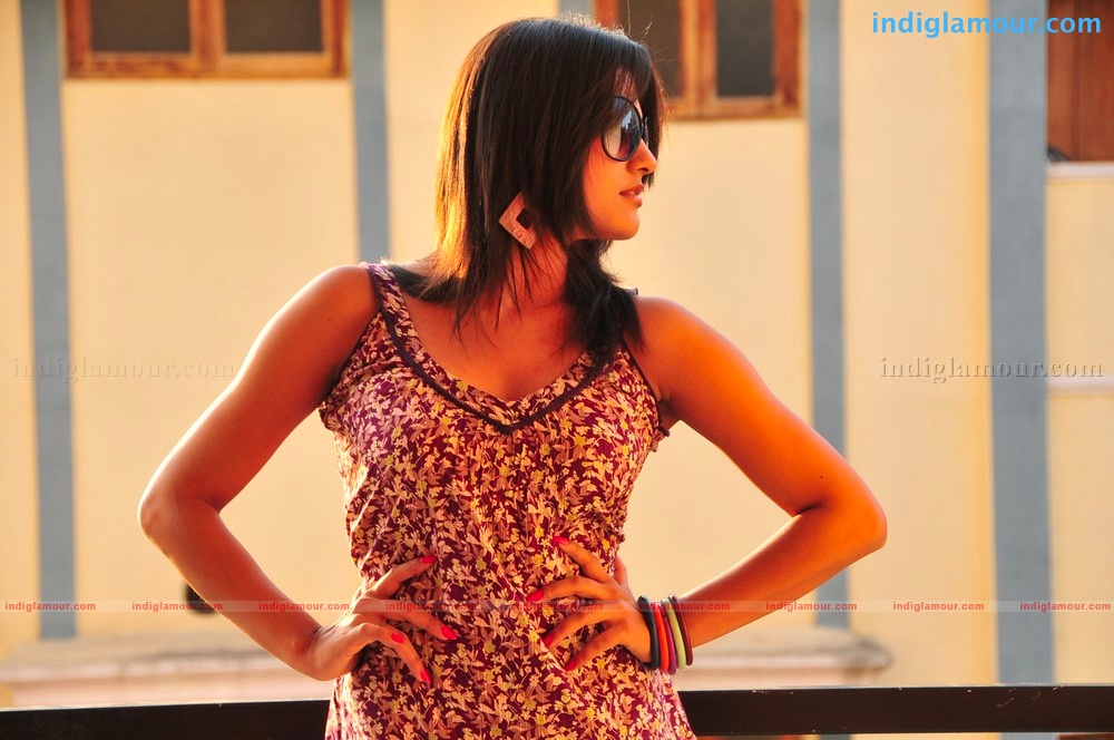 Tashu Kaushik Actress hd photo