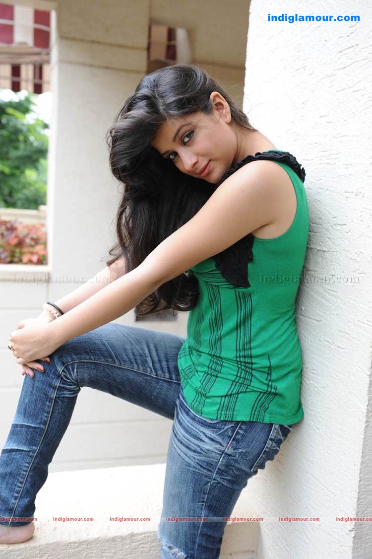 Madhurima Actress hd photo