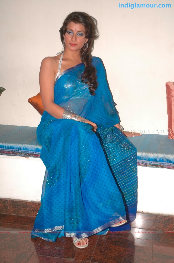 Madhurima Actress hd photo