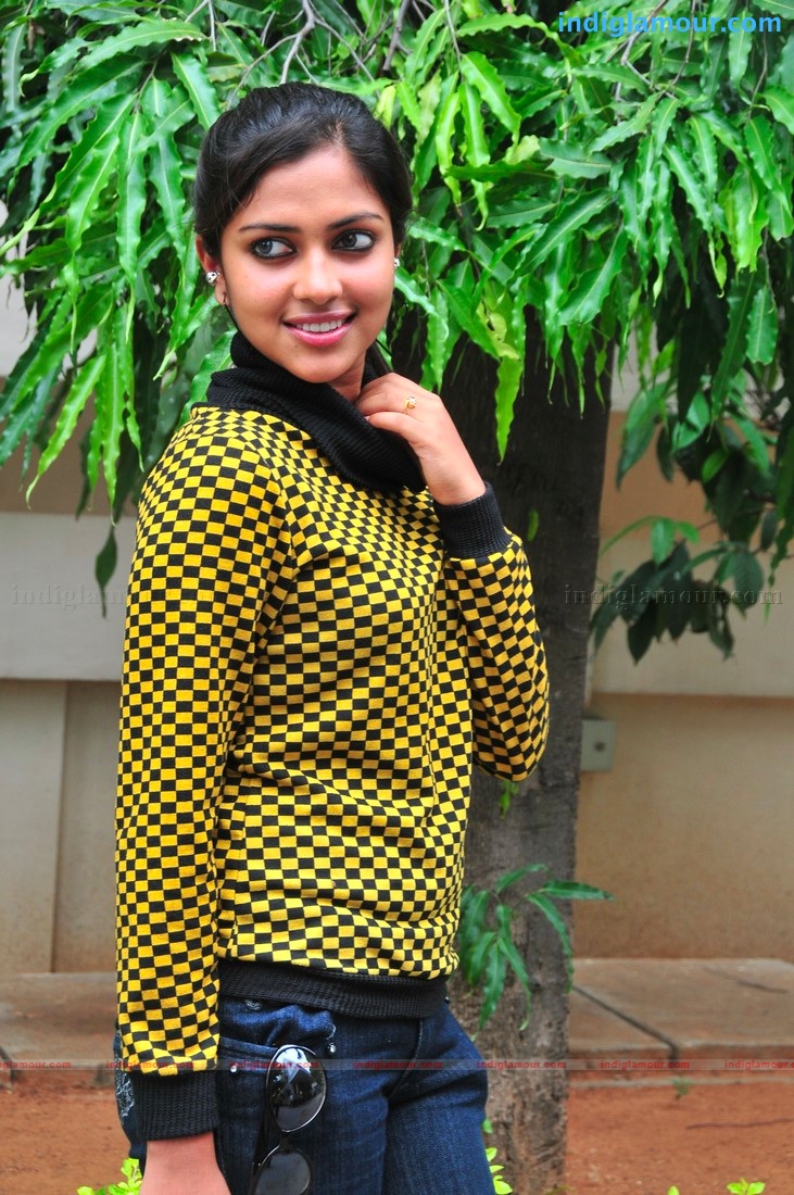 Amala Paul Actress hd photo