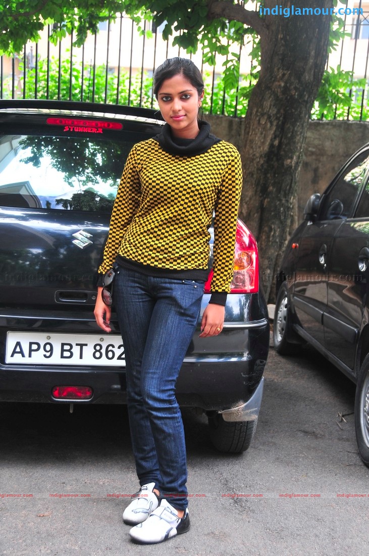 Amala Paul Actress hd photo