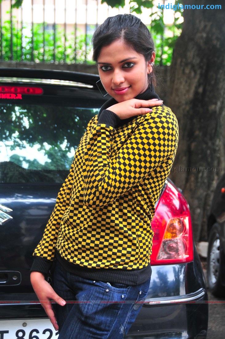 Amala Paul Actress hd photo