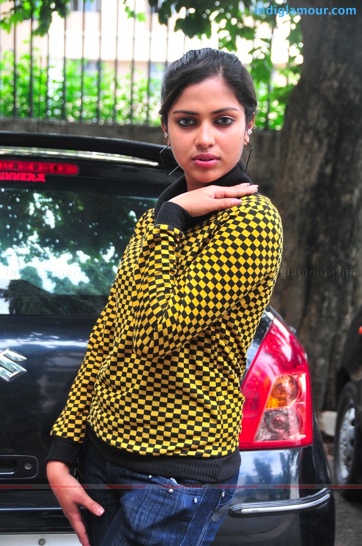 Amala Paul Actress hd photo