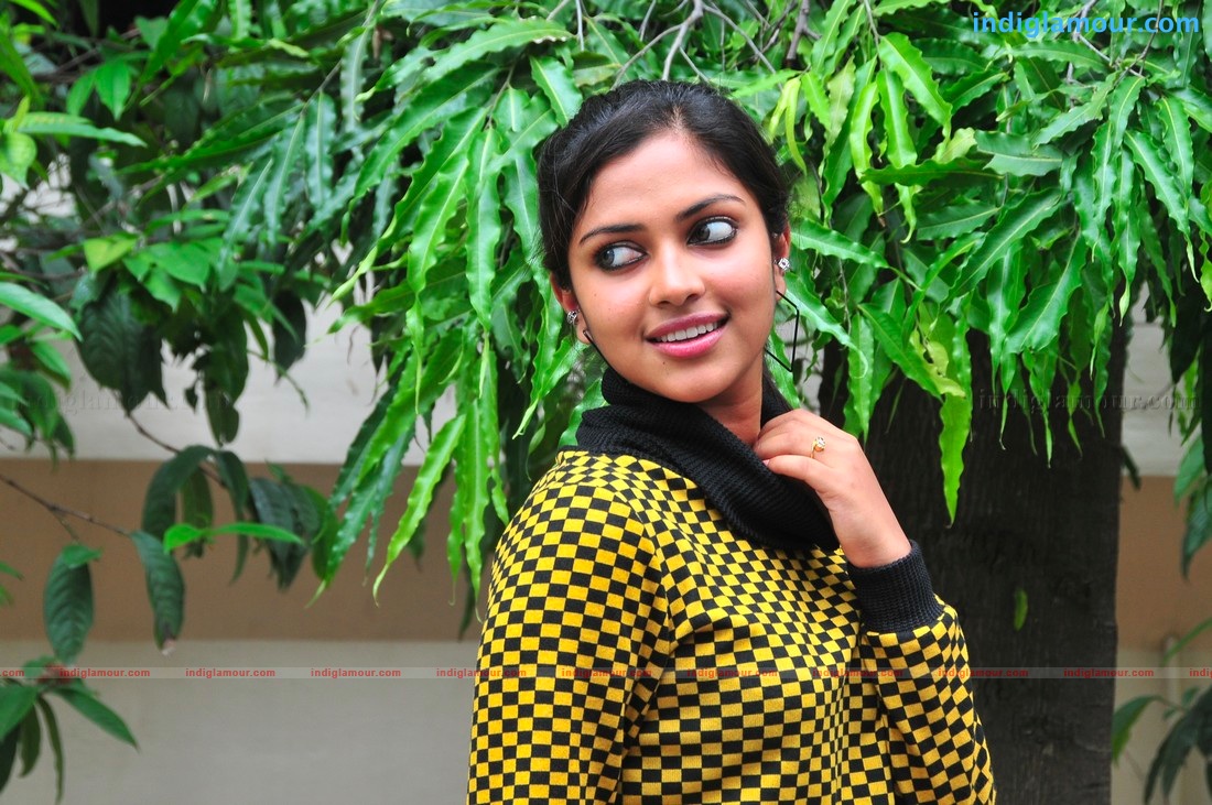Amala Paul Actress hd photo