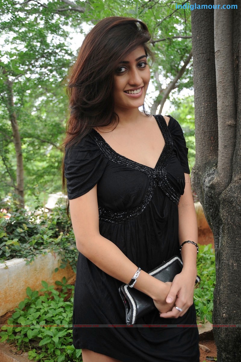 Anisha Singh Actress hd photo