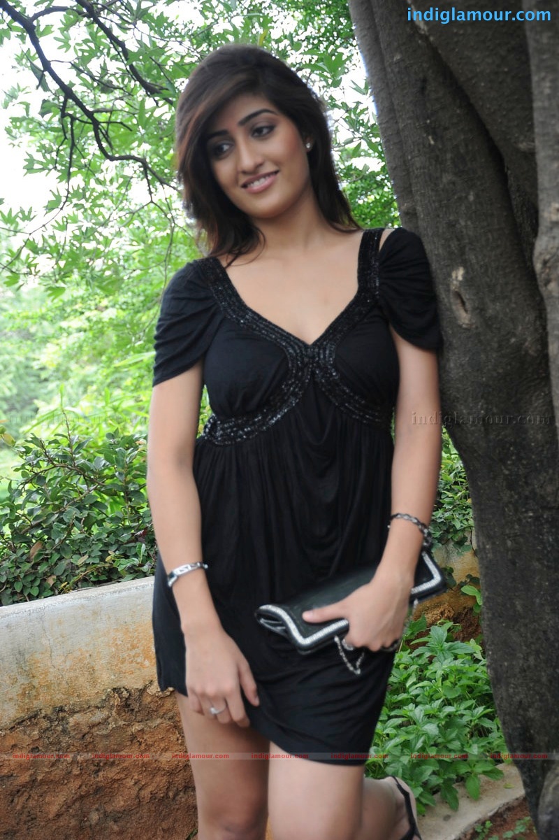 Anisha Singh Actress hd photo
