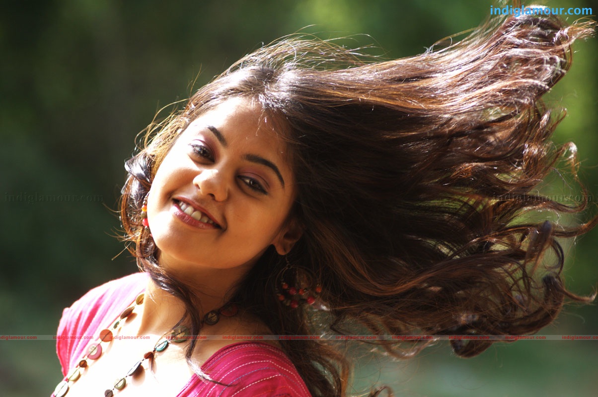 Bindhu Madhavi Actress hd photo