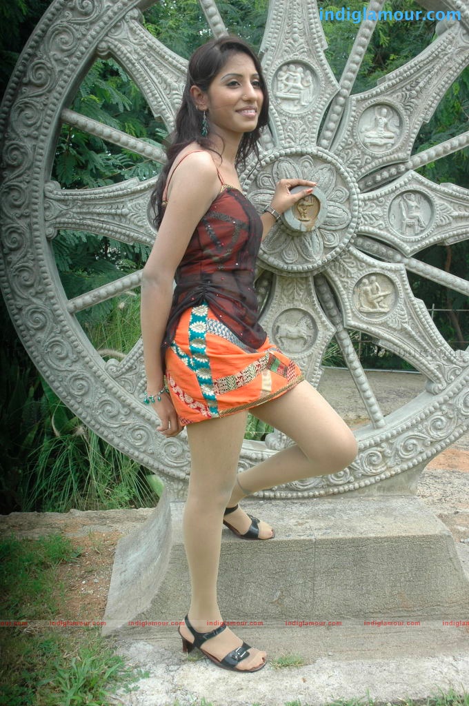 Snisheeka Actress hd photo