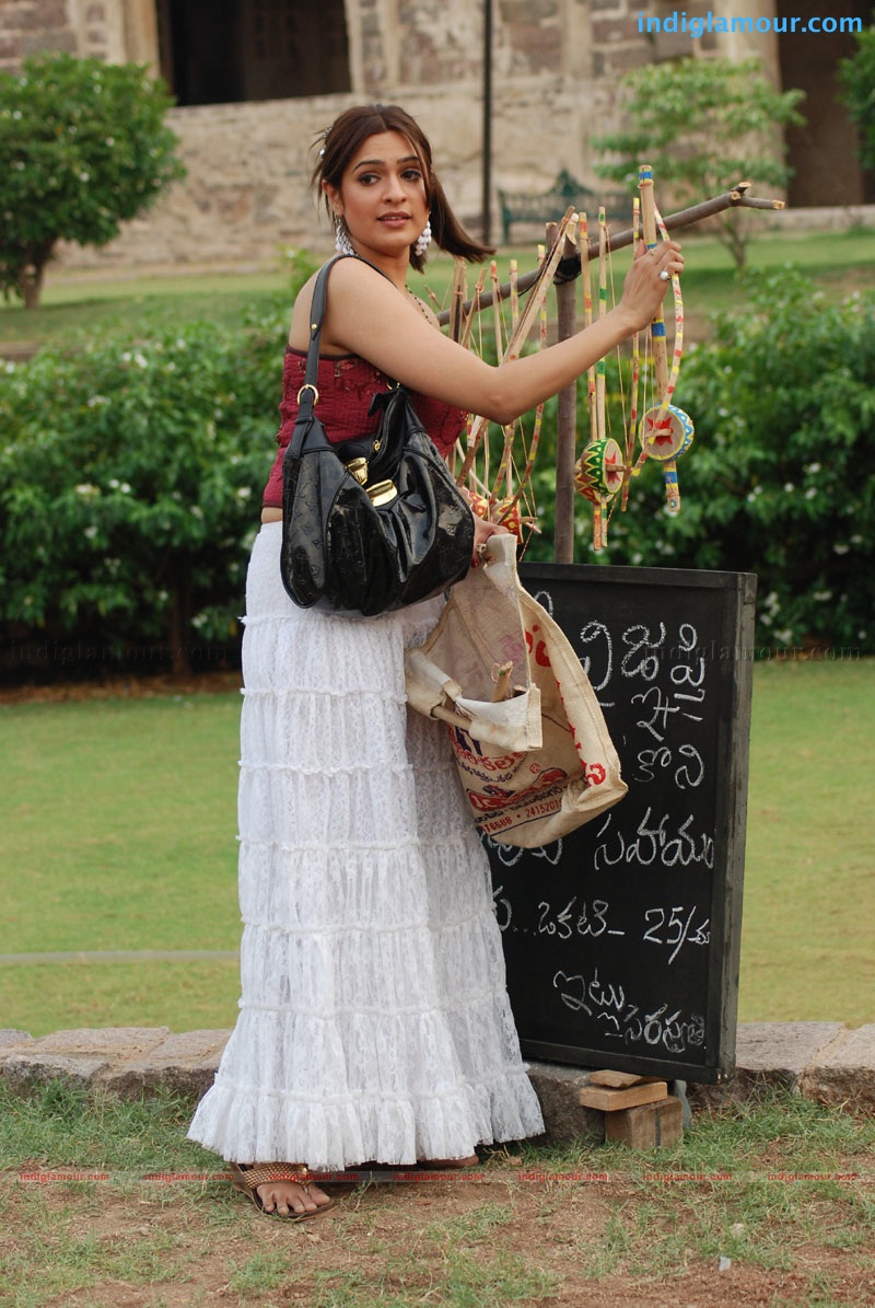 Adithi Agarwal Actress hd photo