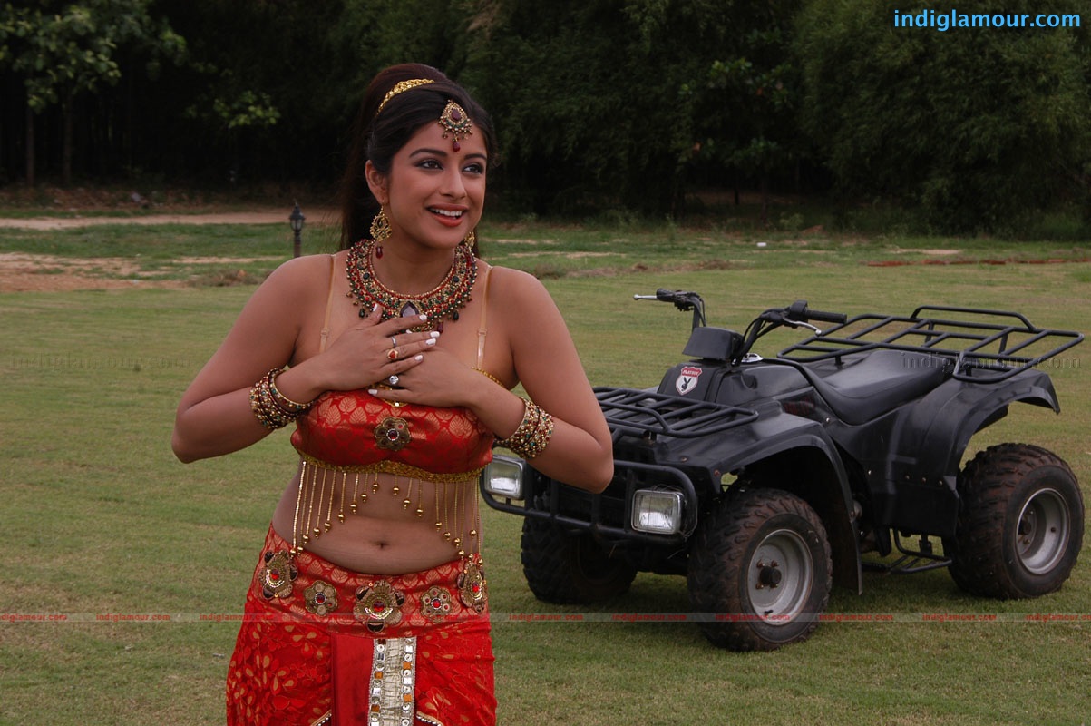 Madhurima Actress hd photo