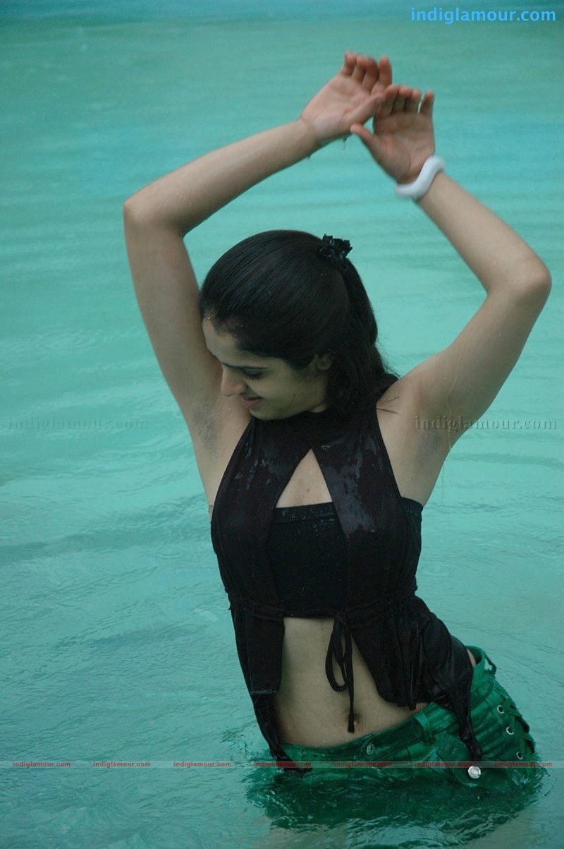 Shefali Sharma Actress hd photo